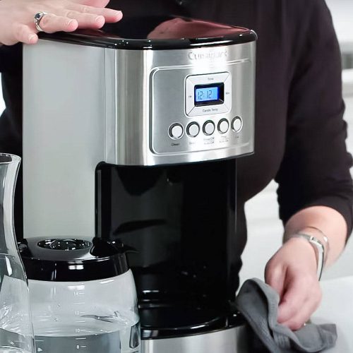 How to Clean Cuisinart Coffee Maker: Effortless Tips!