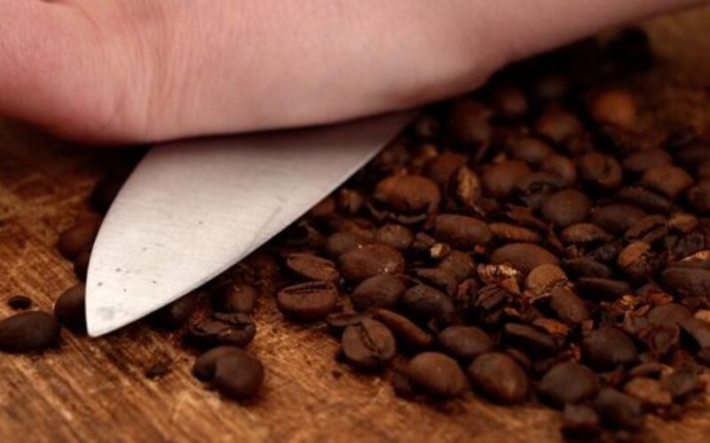 How to Grind Coffee Beans Without a Grinder: Easy DIY Methods