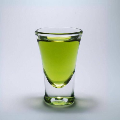 How to Make a Green Tea Shot: Quick & Zesty Guide!
